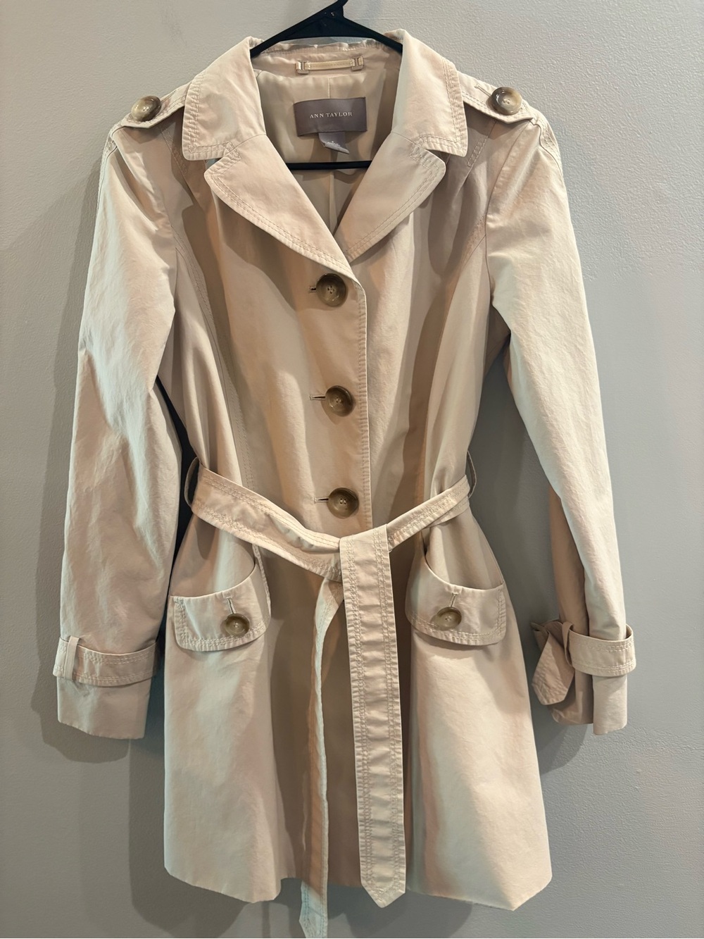 Ann Taylor Khaki Trench Coat with Belted Waist Size Small